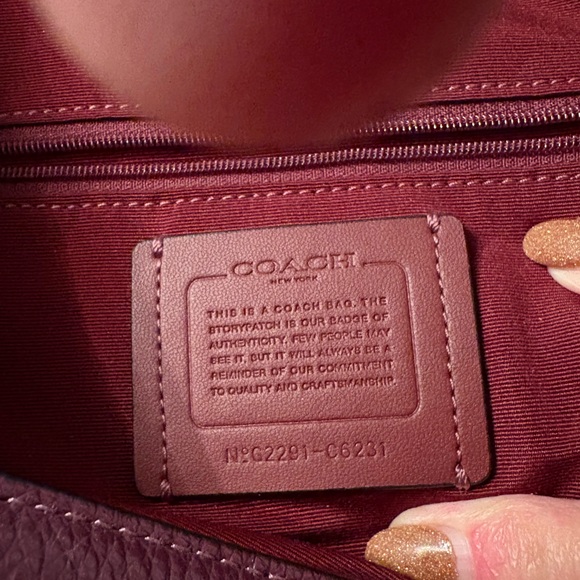 NWOT COACH BURGUNDY (Wine) TRI-FOLD BAG - Picture 5 of 11